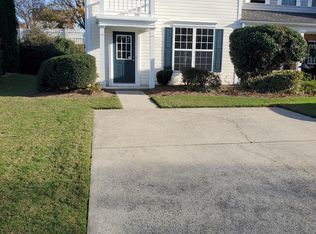 1726 Stanwood Dr NW, Kennesaw, GA 30152