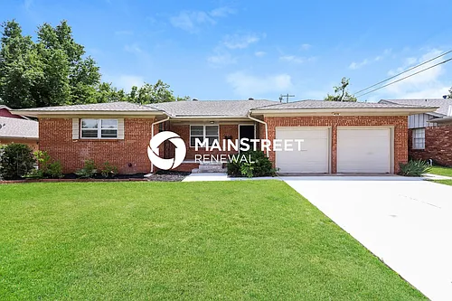 2632 Kings Way Photo 1