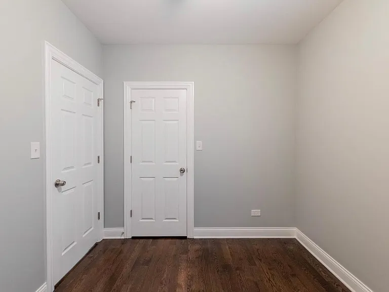 6914 S Marshfield Ave #2 — Photo 9