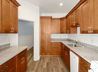 545 Vallejo St, San Francisco, CA 94133