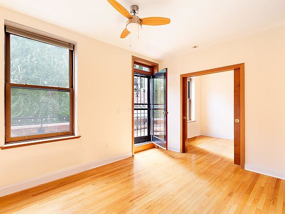2nd image of 161 Columbia Hts APT 4