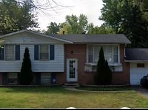 1436 Cove Ln, Saint Louis, MO 63138