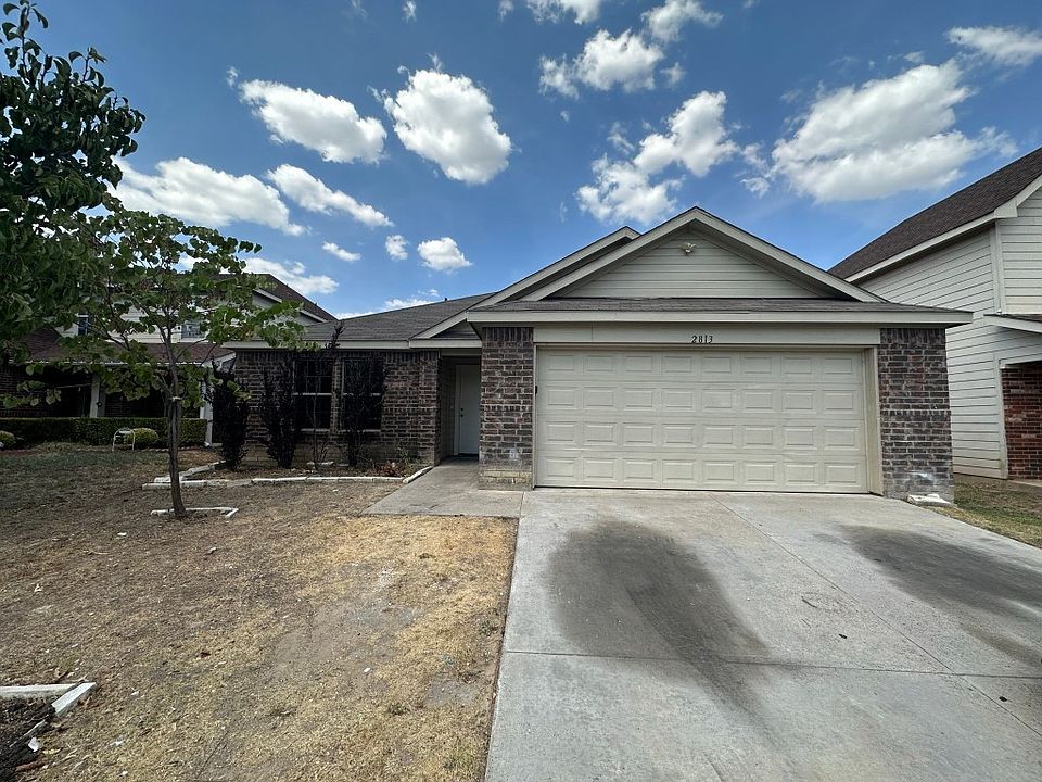 1st image of 2813 Saint Bernard Dr