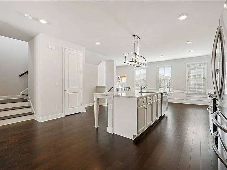 4240 Hickory Pine Aly — Photo 6