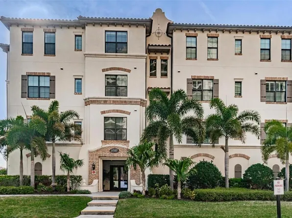 5727 Yeats Manor Dr Unit 402, Tampa, FL 33616