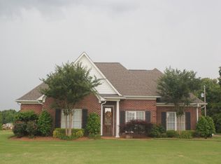 87 Palamino Run, Holly Springs, MS 38635