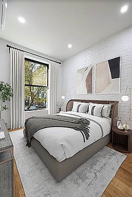 4th image of 176 1st Ave APT 4