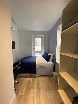 Rented by Townhouse Apartments | media 8