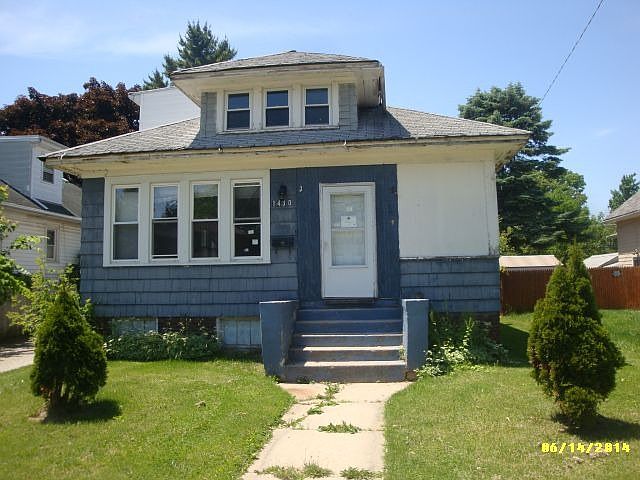 1st image of 1430 Lincoln St