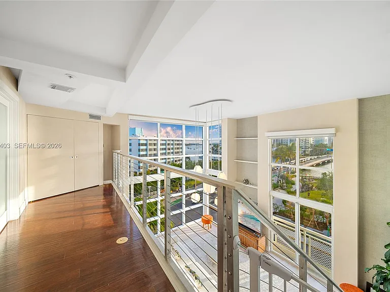 1701 Sunset Harbour Dr #L501 — Photo 20