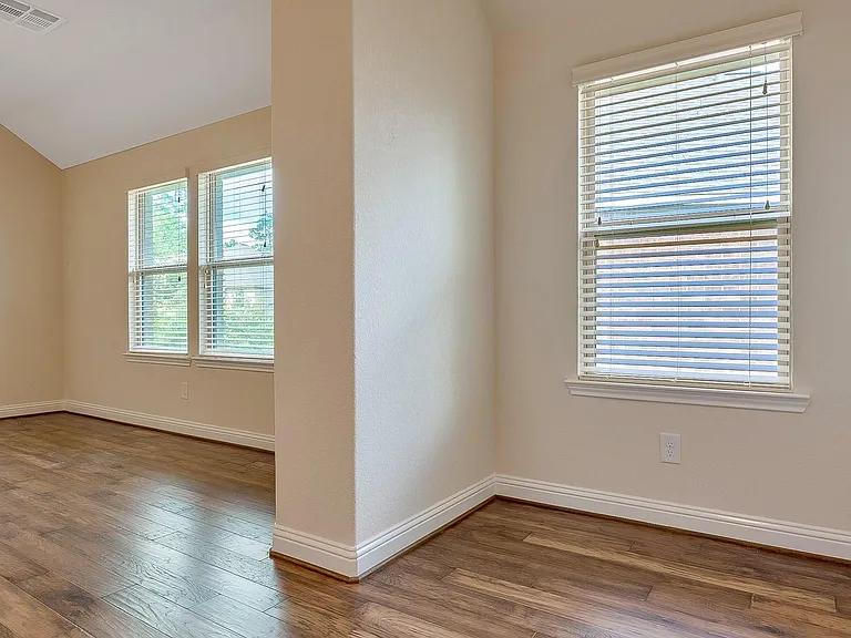 22 Garden Path Pl — Photo 31
