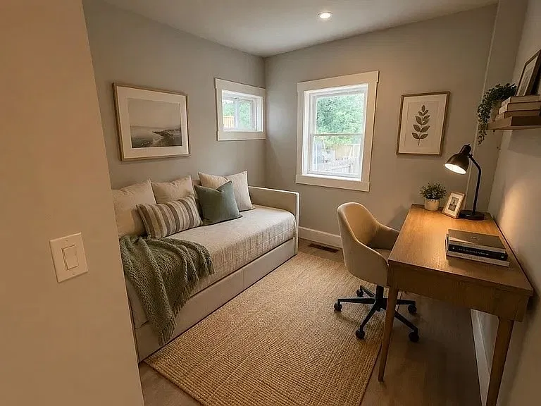 28 Houghton St — Photo 2