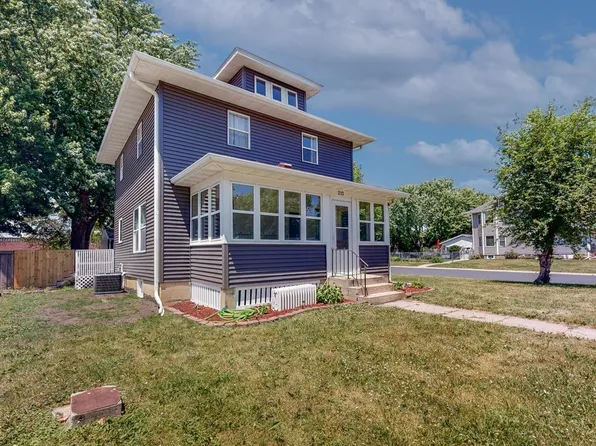 213 2nd St NE, Grand Meadow, MN 55936