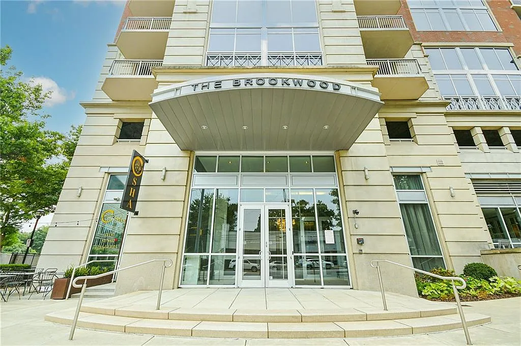 3 bed, 1888 sqft, $4,850 — Photo 1