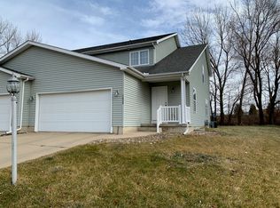 1624 W Geneva Rd, Peoria, IL 61615