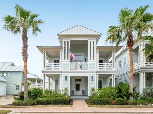 111 Center Ln, Port Aransas, TX 78373