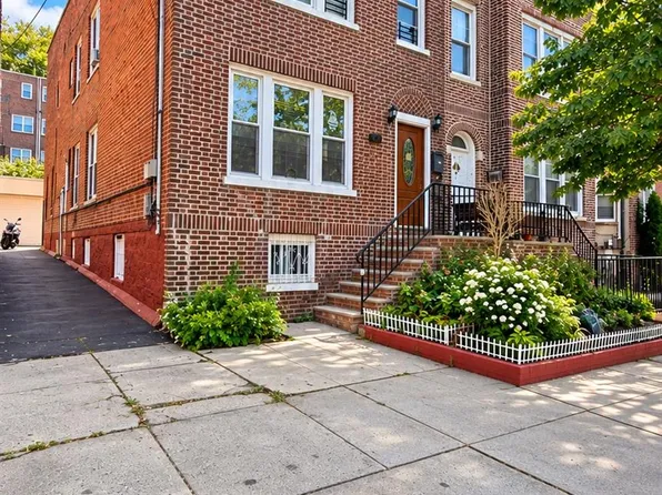 4626 Carpenter Avenue, Bronx, NY 10470