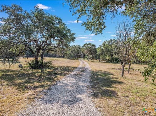810 Sandy Point Rd, Wimberley, TX 78676