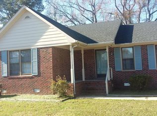 101 King Arthur Rd, Greenville, NC 27858
