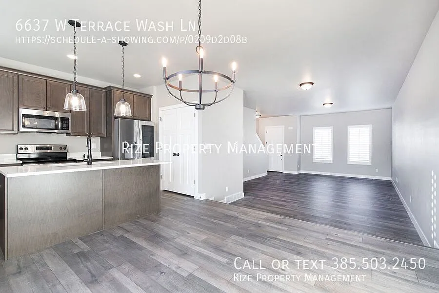 6637 W Terrace Wash Ln