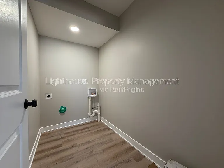 310 Allen Ave #1 — Photo 11