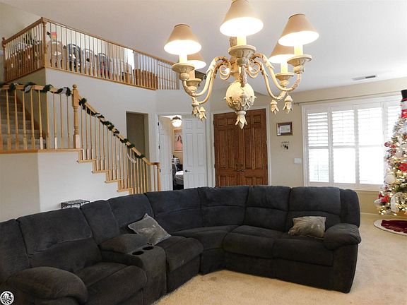 4th image of 1587 Bella Terra Dr