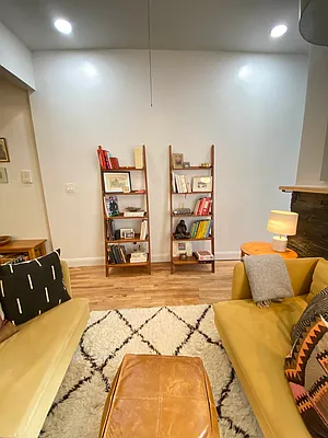 Rented by The Brokerage Group LLC | media 29