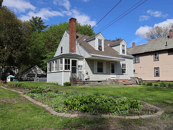 2nd image of 427 Maple Street
