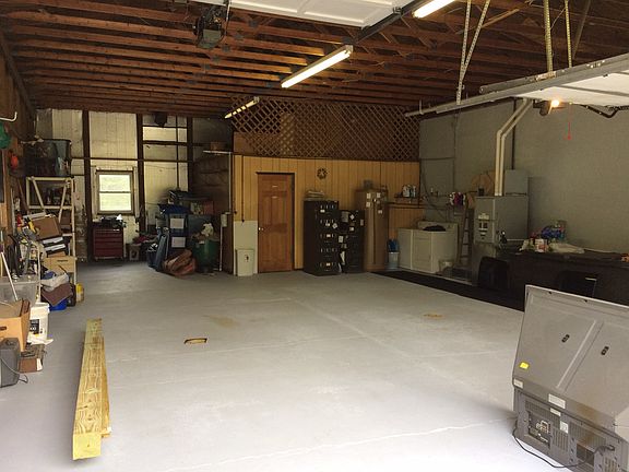 Garage45'x27,office 15'x12' 
