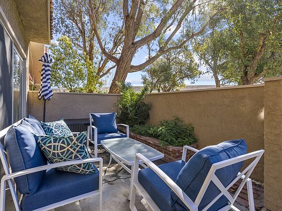 3rd image of 17922 River Cir APT 1