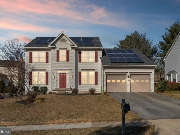 6310 Remington Dr, Frederick, MD 21701