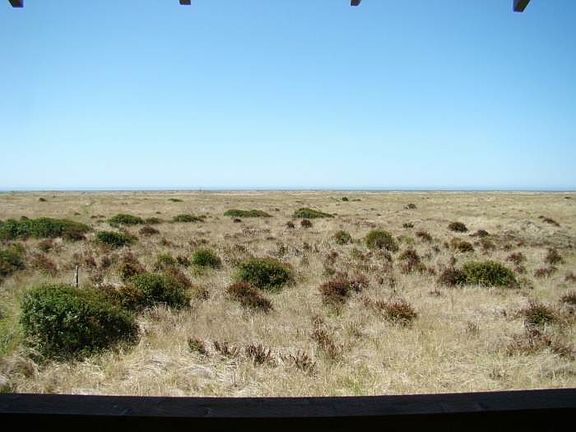 4th image of 1049 Ocean Shores Blvd SW #2