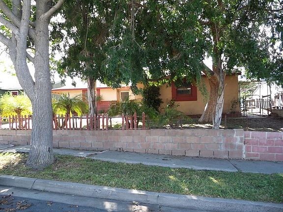 2nd image of 5261 Primrose Dr