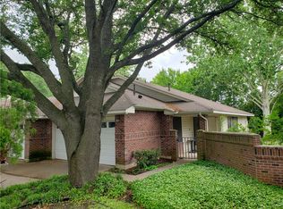 911 Markham Ln APT A, Austin, TX 78753