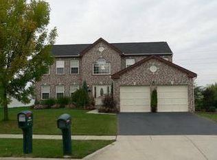 3739 Carlotta St, Grove City, OH 43123