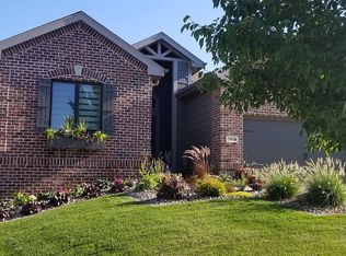 15459 Jaynes Cir, Omaha, NE 68116