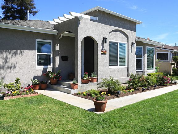 2nd image of 2918 Military Ave