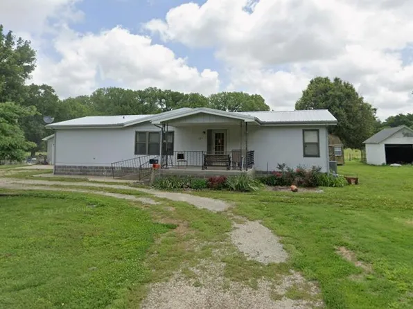 624 S Neosho St, Council Grove, KS 66846