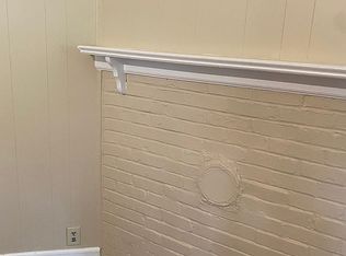 21 Mellon St, Marietta, SC 29683