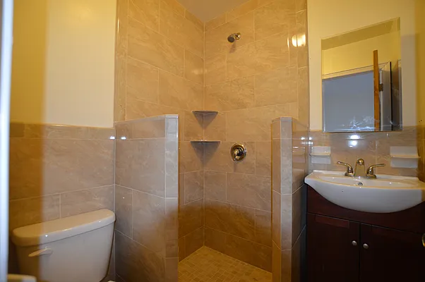 Rented by City Stop Realty | media 27