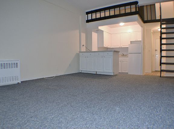 2nd image of 9 E 32nd St APT 8A
