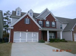 612 Lynnfield Dr, Lawrenceville, GA 30045