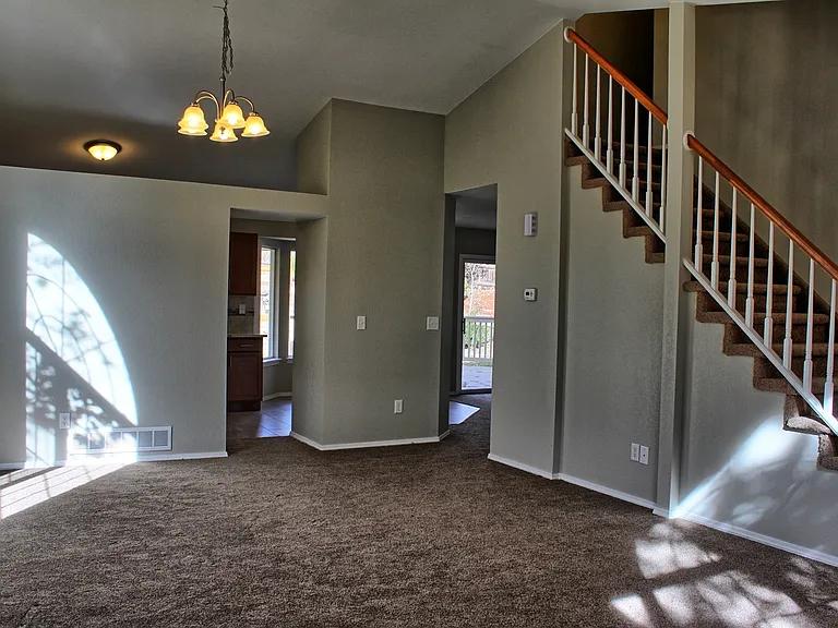 10231 Travertine Pl — Photo 3