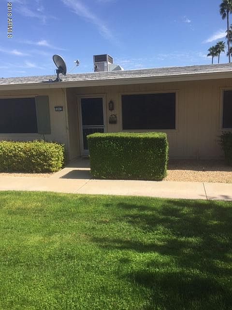 1st image of 10912 W Santa Fe Dr