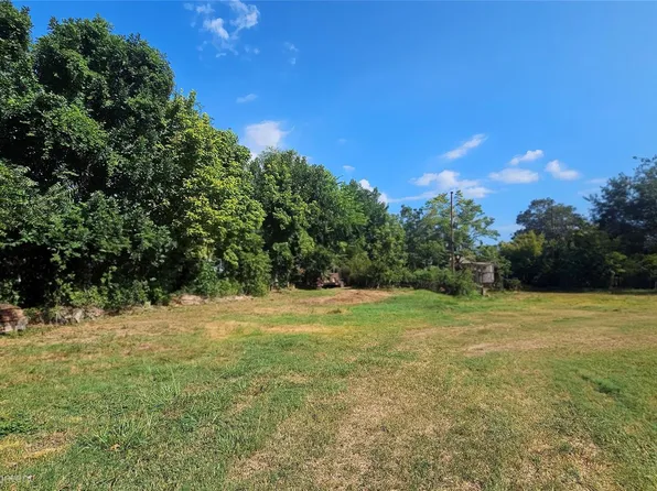 6027 Edwards Dr, Houston, TX 77007