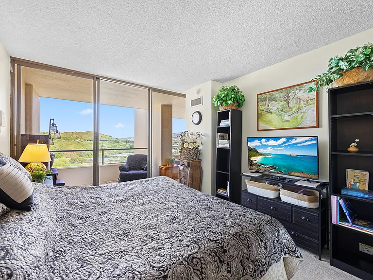 1717 Mott Smith Dr #2904 — Photo 32
