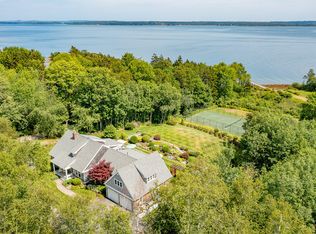 16 Highfields Ln, Northport, ME 04849
