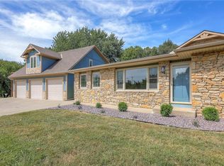 13736 Leavenworth Rd, Kansas City, KS 66109