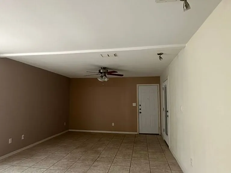 500 Wichita Ave #11 — Photo 12