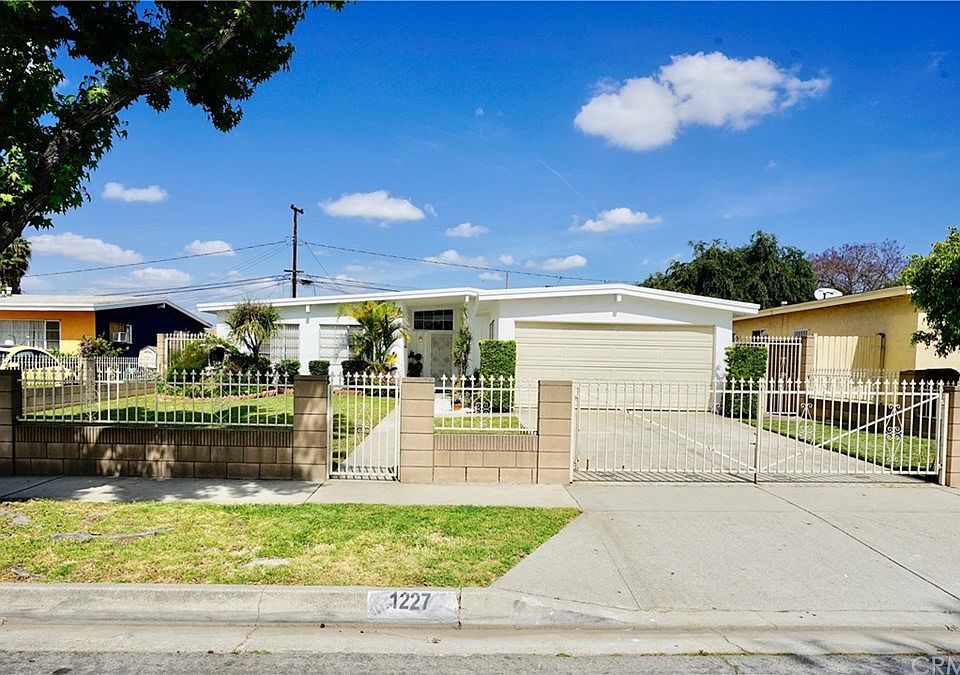 1st image of 1227 Van Wig Ave